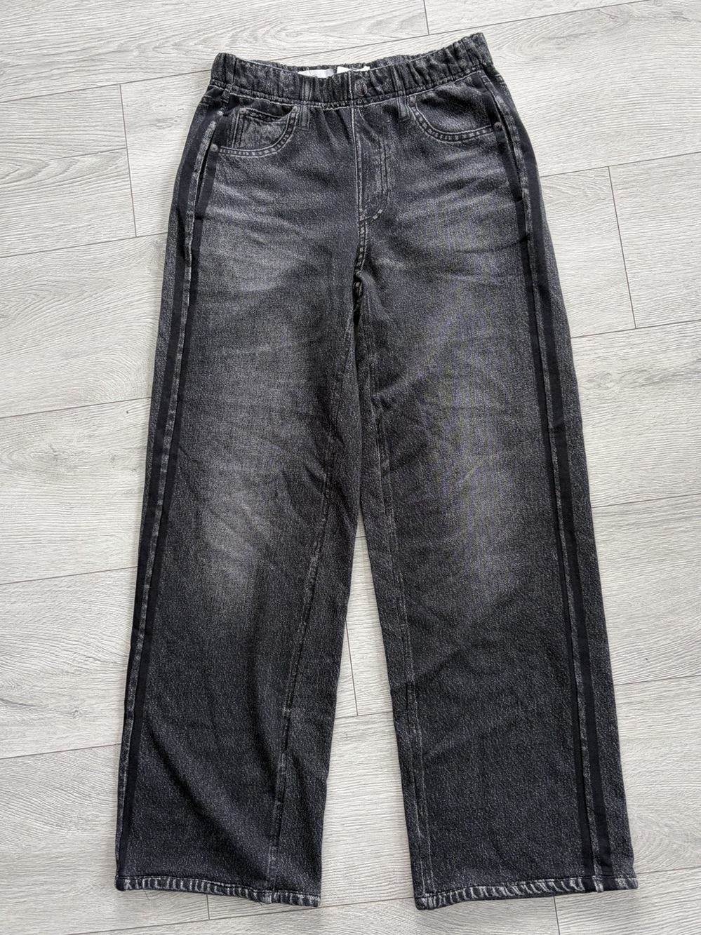 rag & bone Miramar Track Pants
Washed Black
Size XS
BRAND NEW